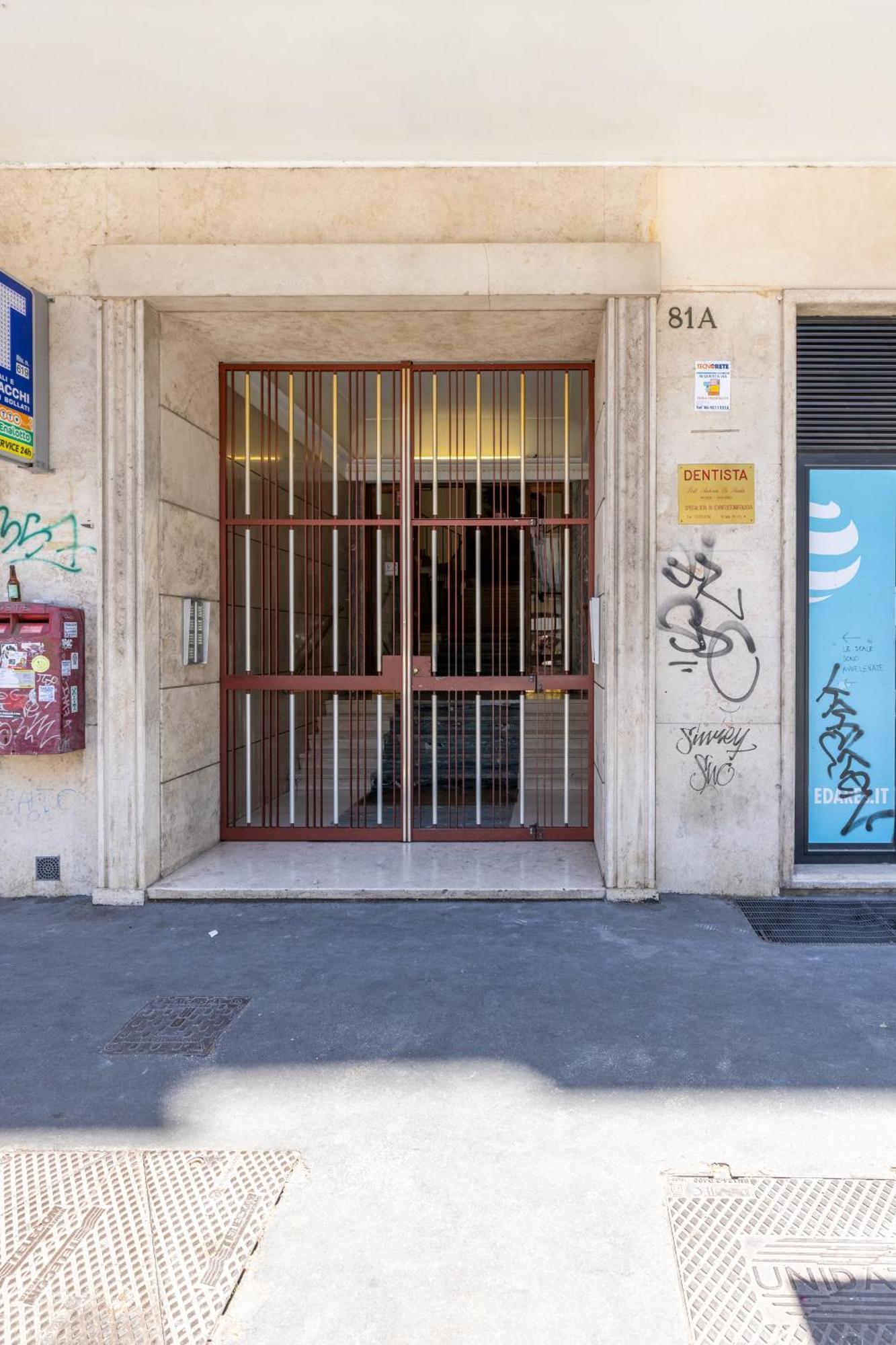 Casa Preziosa In Metro Piramide Lägenhet Rom Exteriör bild